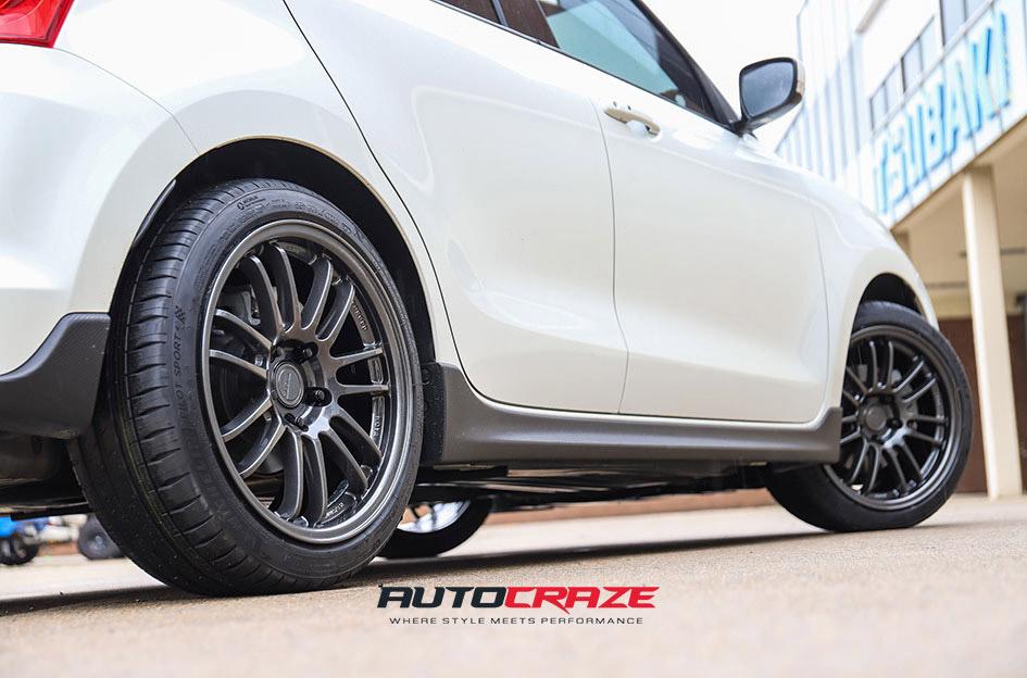 SUZUKI SWIFT SF02 GLOSS GUNMETAL